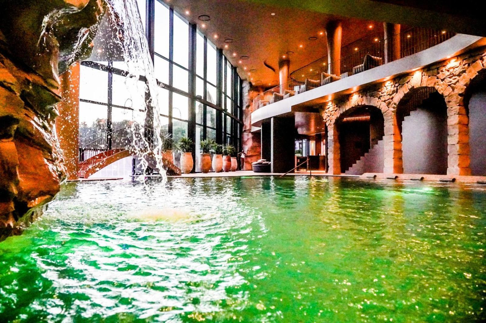 Grande Hotel Thermas Nature & Spa Термас де Сао Педро до Сул Екстериор снимка